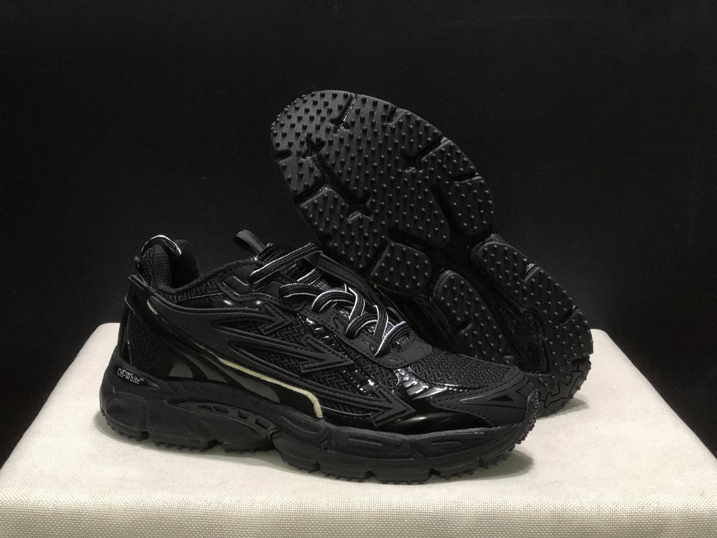 2026 Back Sneakers Limited Classic Casual Running Men Women Outdoor Chaussure Sports Shoes