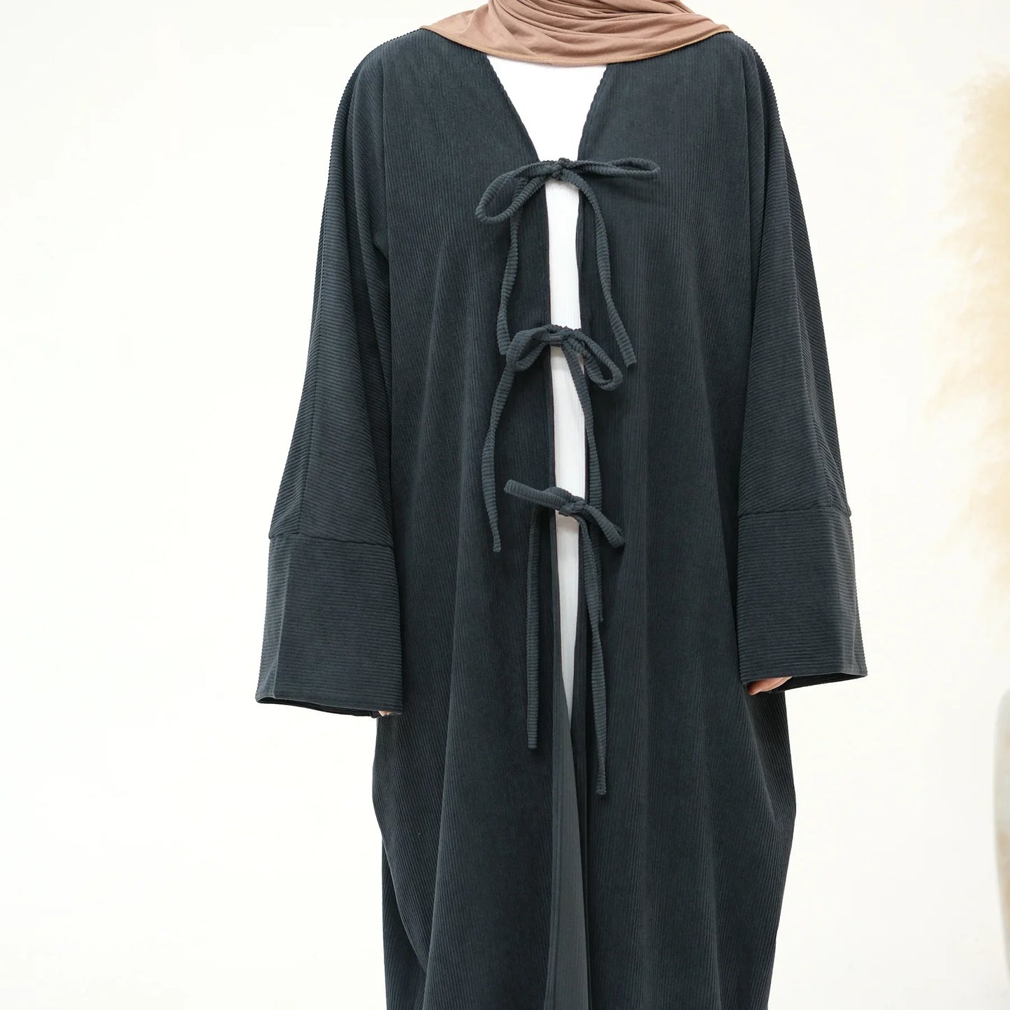 2024 Arabic Women  Corduroy Abaya Dress Ramadan Eid Dubai Modest Cardigan Islamic Party Robe Fashion Turkey Winter Solid Coat